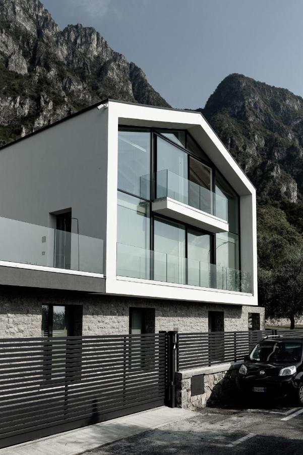 Italianway - Villa Paloma Marone Exterior photo