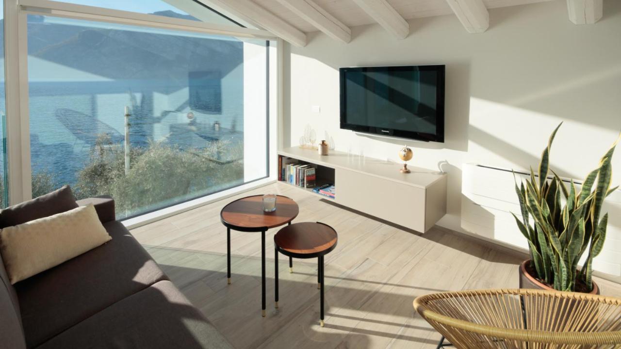 Italianway - Villa Paloma Marone Exterior photo