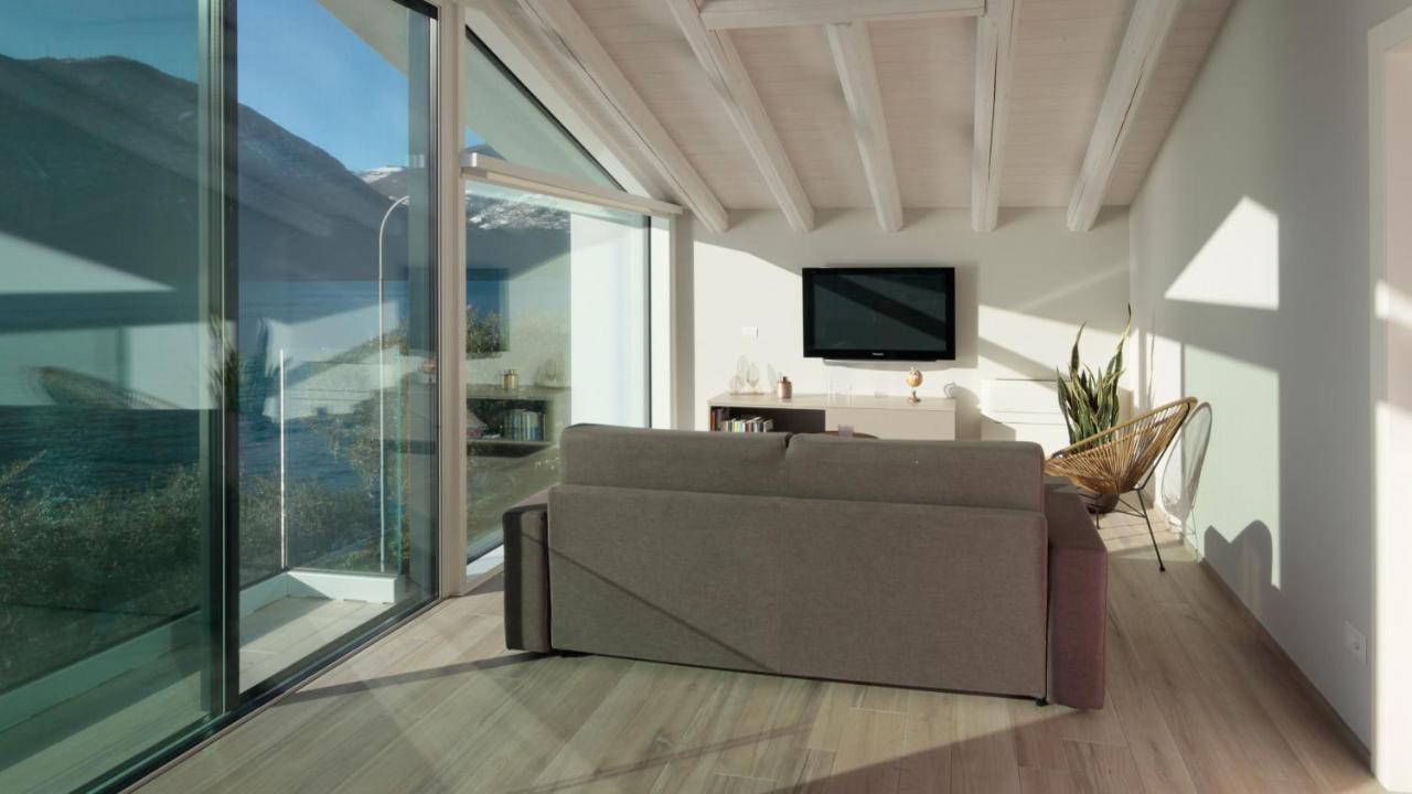 Italianway - Villa Paloma Marone Exterior photo